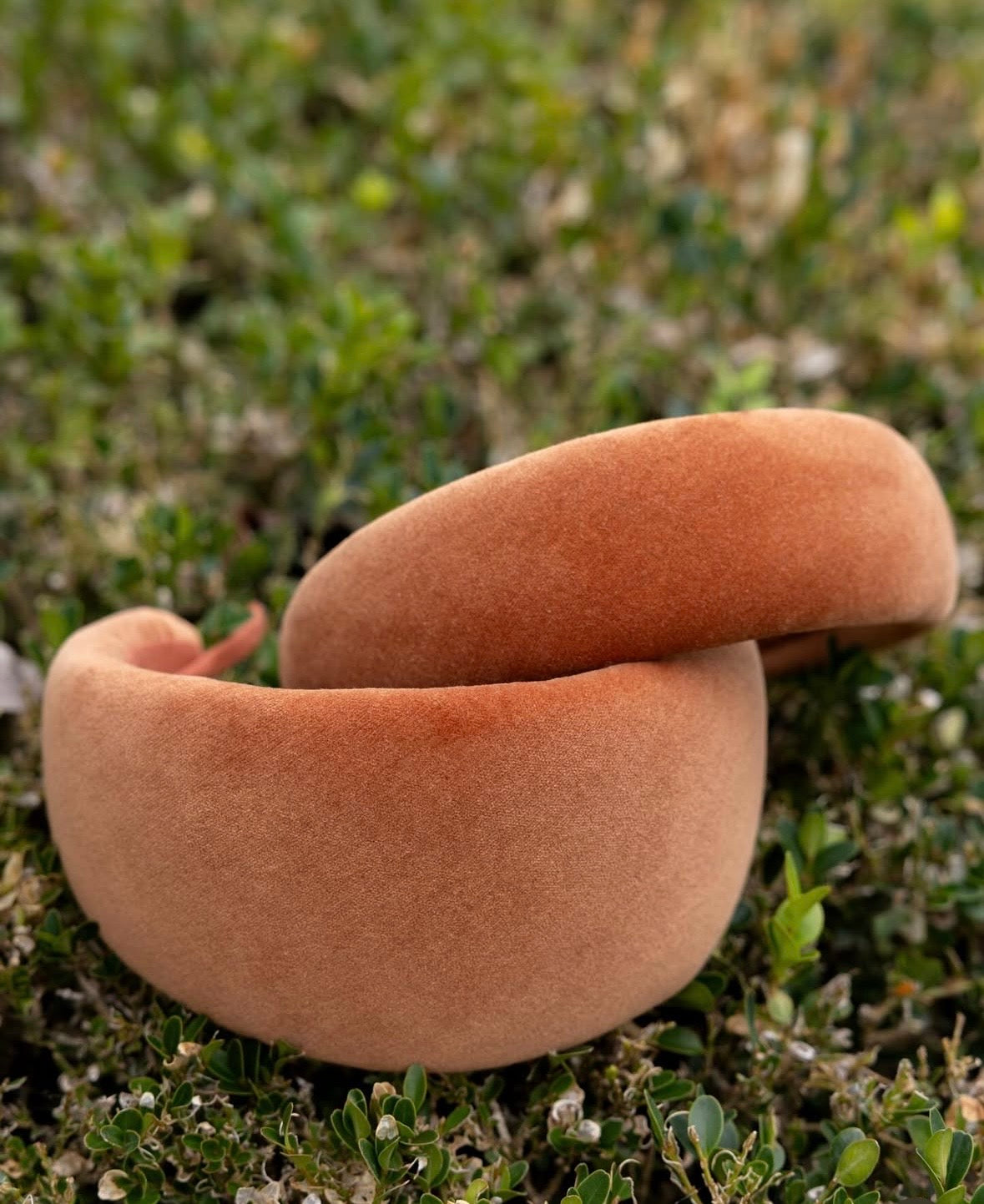 Classic Grenelle velvet caramel